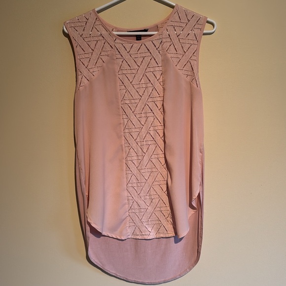 Four (4) Banana Republic tank tops - all size medium. - Picture 2 of 9